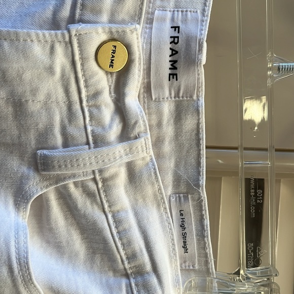 Frame White Jeans - Picture 2 of 5